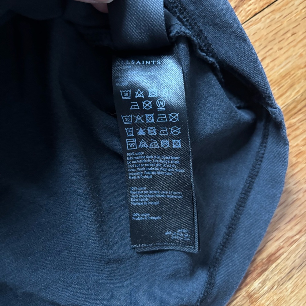 All Saints Washed Black Graphic T-Shirt Men’s Small 100% Cotton Relaxed Fit - Picture 5 of 5